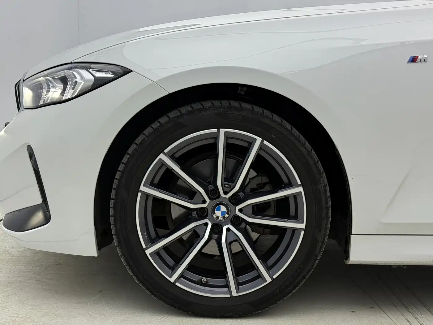 BMW 3 Series 2023 320Li M Sport Package фото 16