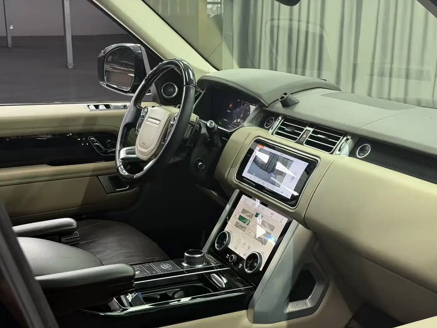 Land Rover Range Rover 2019 3.0 SCV6 Heritage Edition фото 10