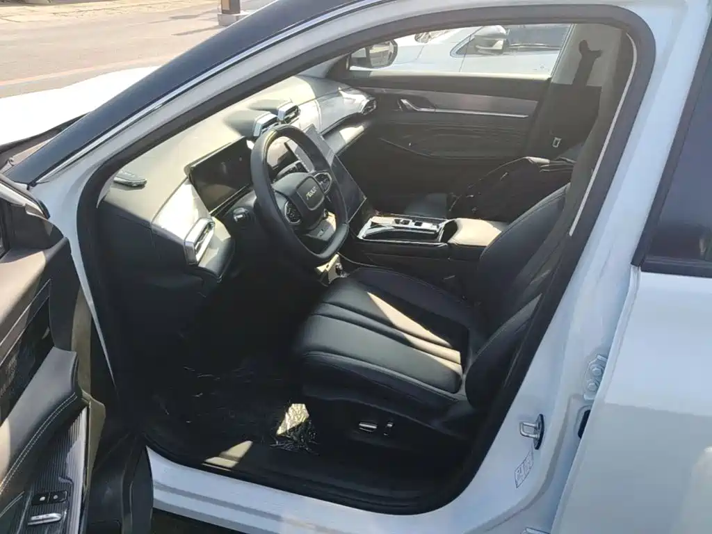 Dongfeng Aeolus Haohan 2024 2023 DH-i 1.5T Luxury Edition