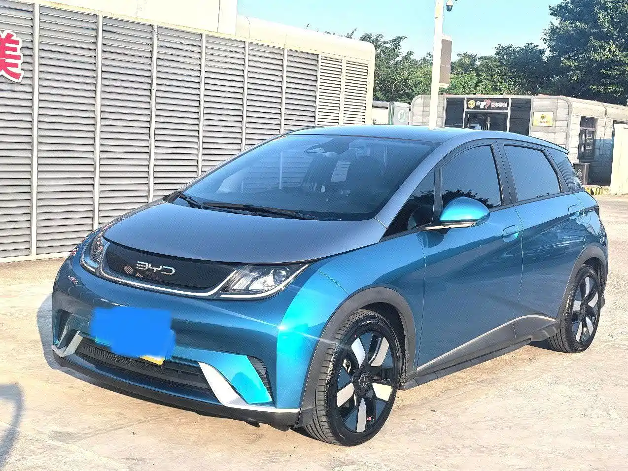 Фото 1 - BYD Dolphin