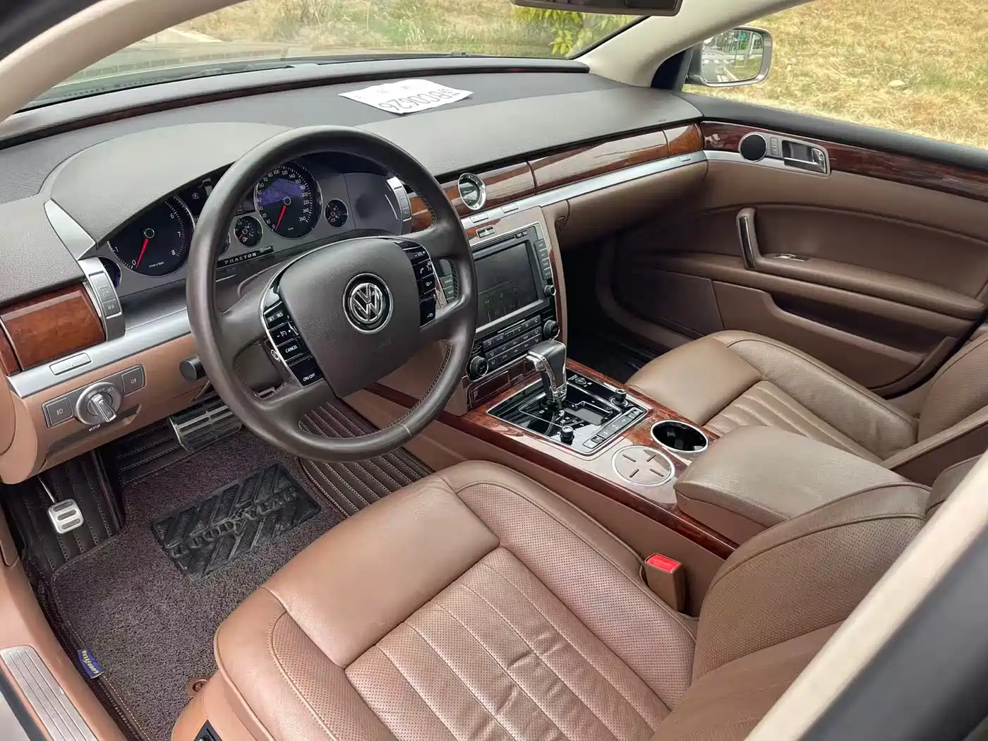 Volkswagen Phaeton 2015 Model 3.0L Smart Enjoyment Edition фото 9