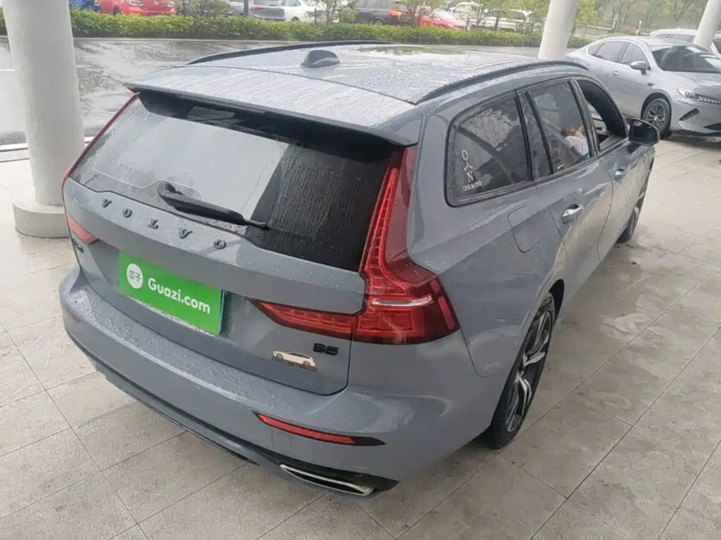 Volvo V60 2021 2021 B5 Zhiyuan Sport Edition
