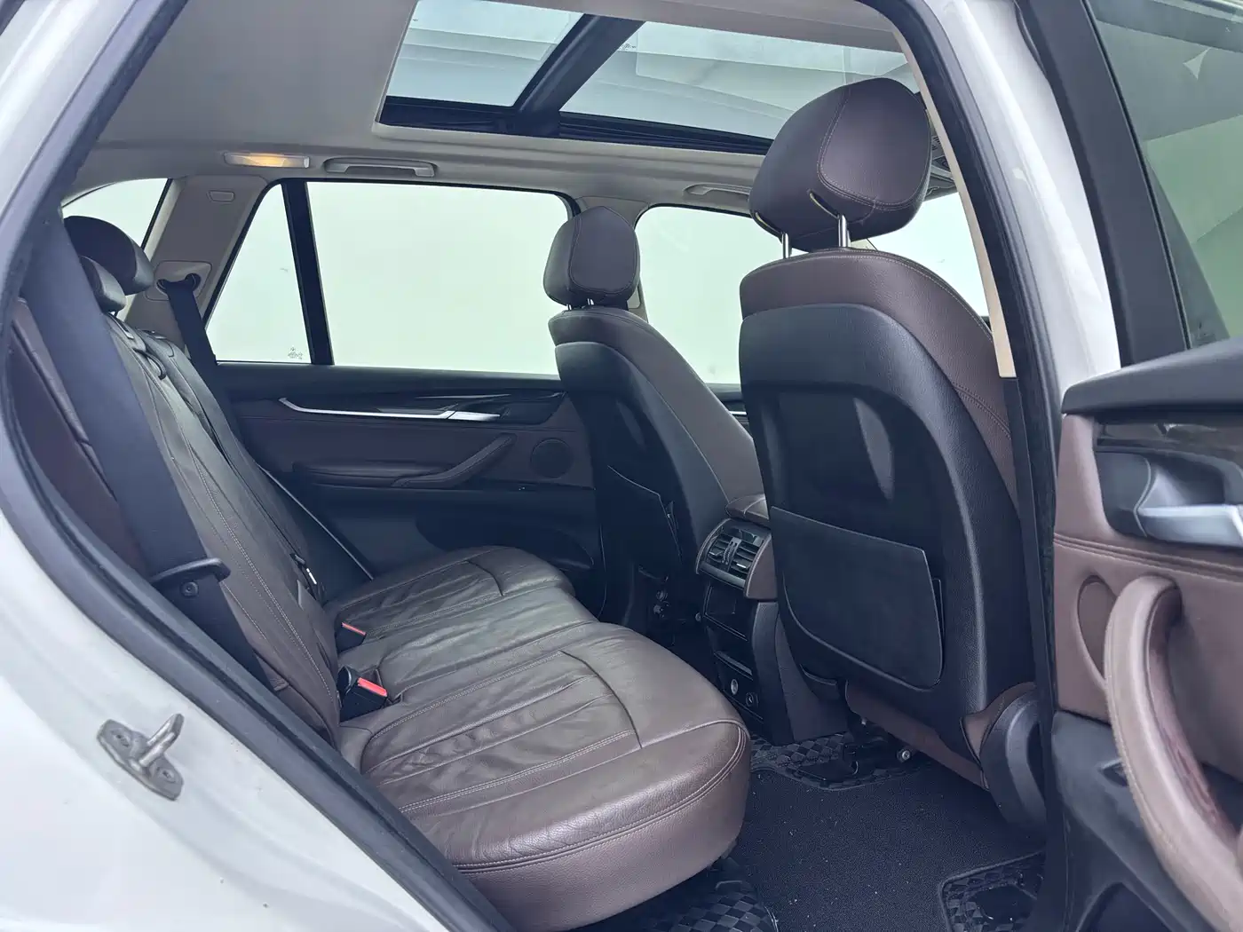 BMW X5 (Import) 2014 xDrive35i Leading фото 14