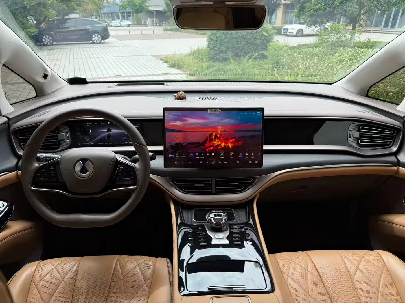 Denza D9 2022 DM-i 970 AWD Flagship фото 7
