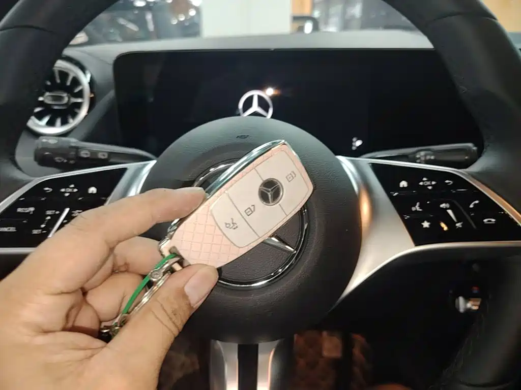 Mercedes-Benz EQA 2025 2025 EQA 260