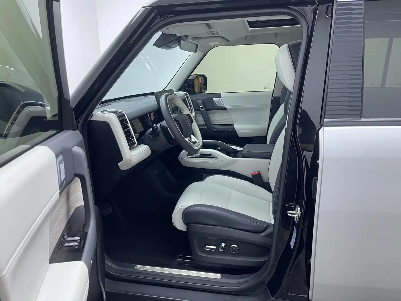 iCAR 03 2024 2024 Model 501km AWD Long Range Smart Driving Edition