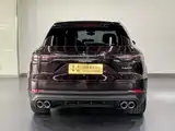 Photo 6 - Porsche Cayenne New Energy
