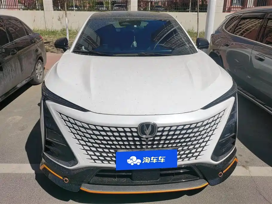 CHANGAN UNI T