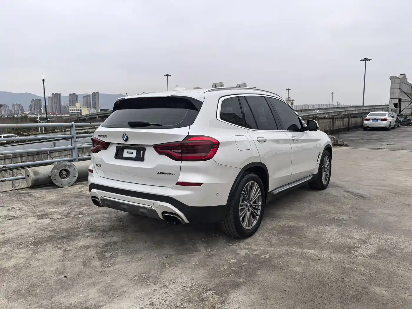 BMW X3 2018 xDrive28i Luxury Package China VI фото 5
