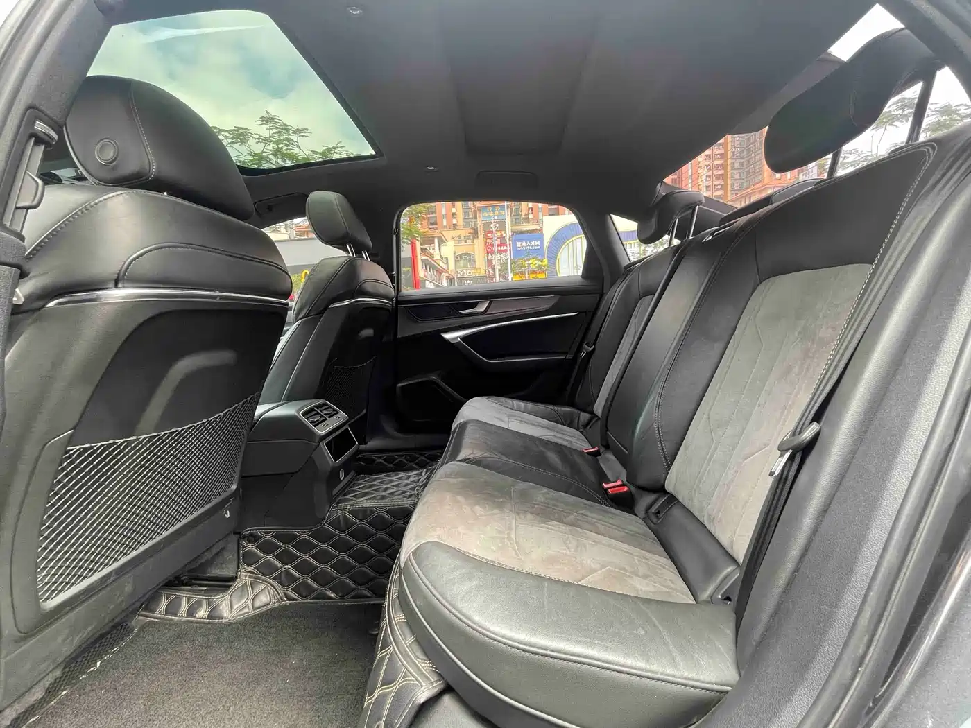 Audi A6L 2021 45 TFSI Exclusive Elegance фото 18