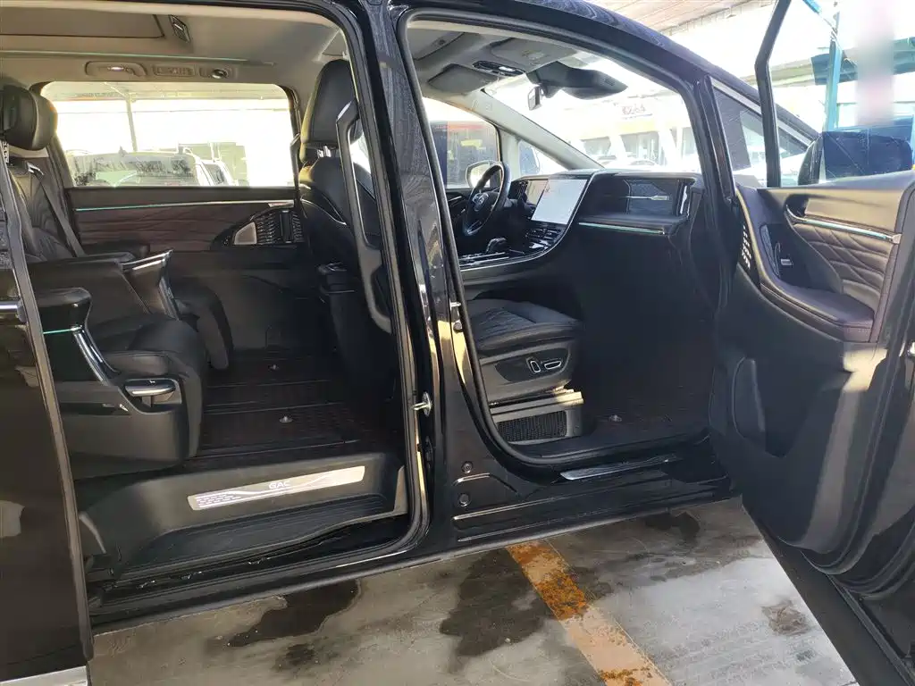 GAC Trumpchi Trumpchi M8 2024 Master Series 400T Ultimate Edition фото 19