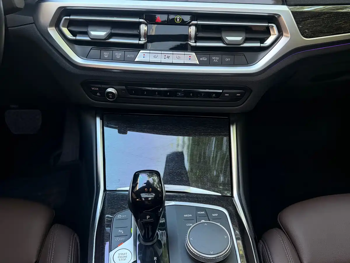 BMW 3 Series 2022 325Li M Sport Package фото 8