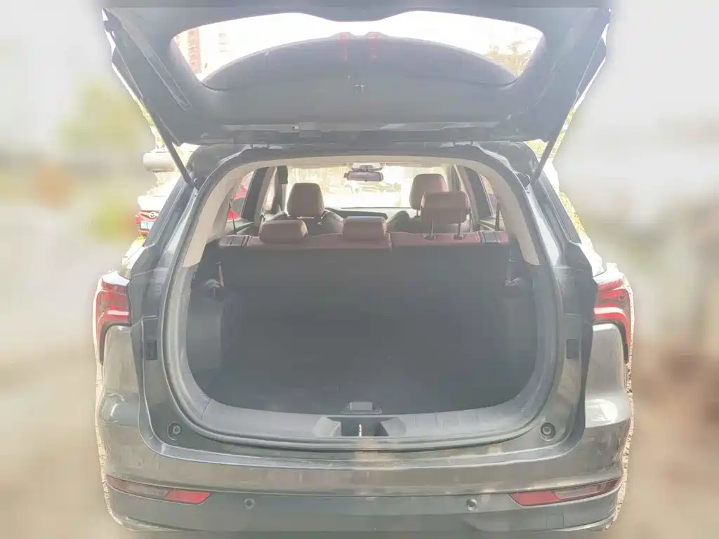 Фото 5 - Changan CS75 PLUS