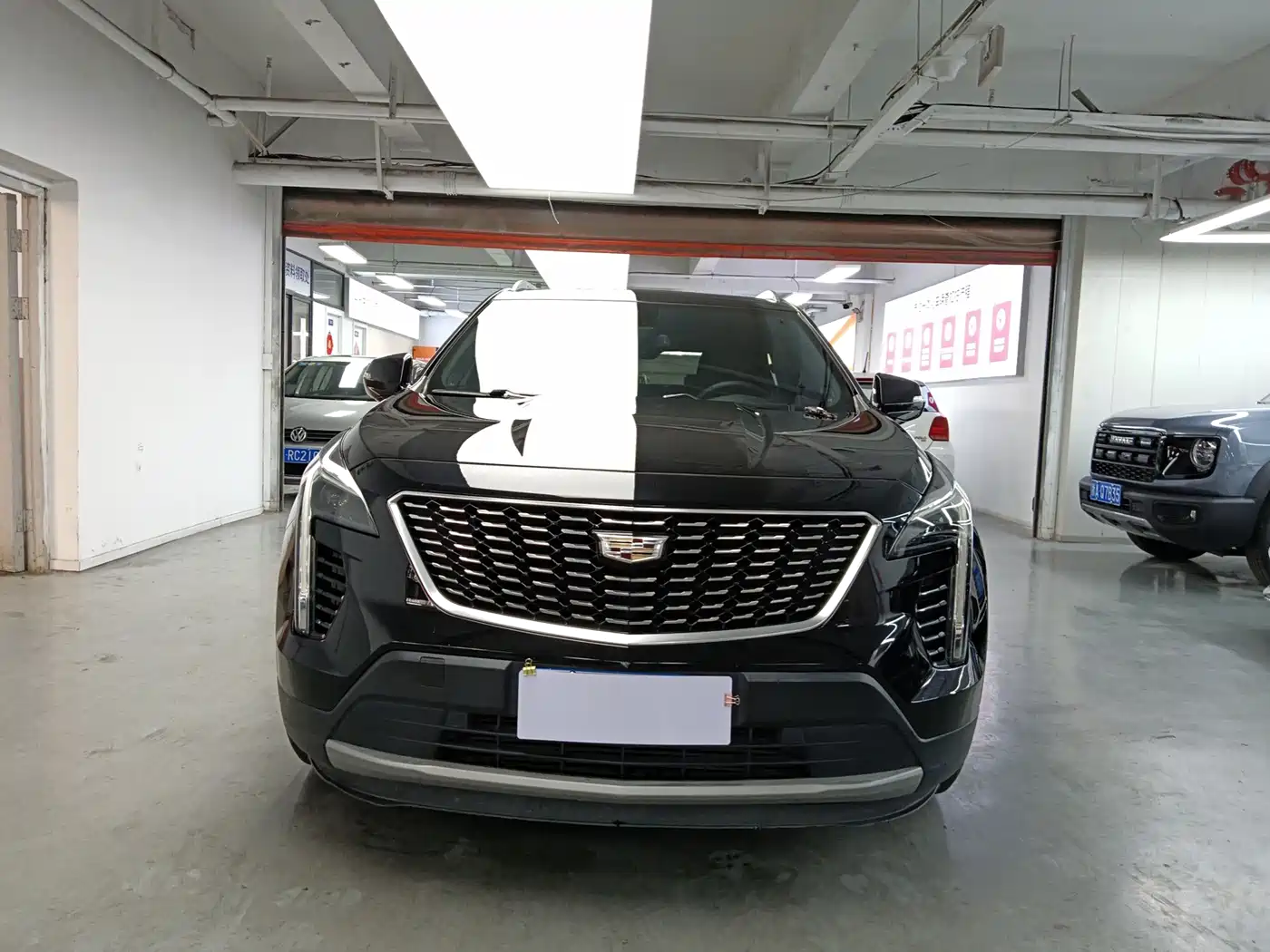 Cadillac XT4 2019 2018 28T FWD Leading Edition