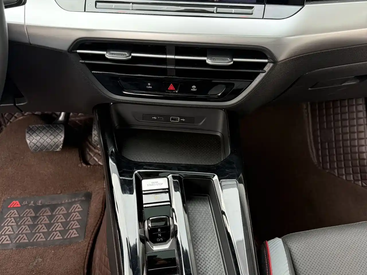 Volkswagen Lamando 2022 Lamando L 280TSI DSG Sporty Edition фото 9