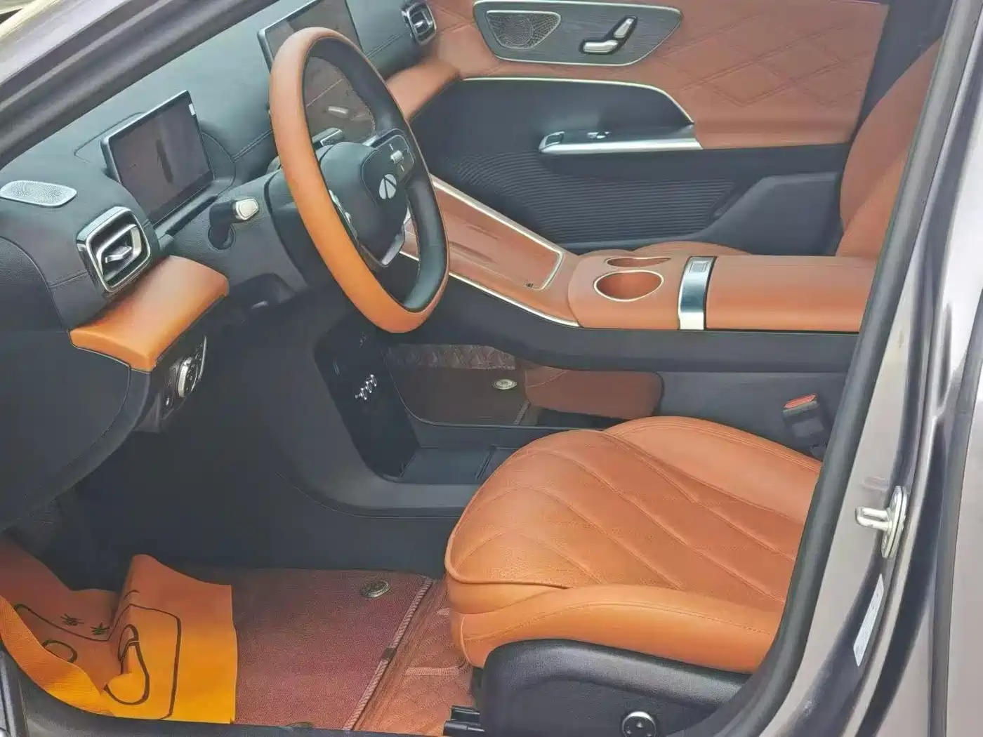 Chery Fengyun Fengyun A9L 2026 2025 Model 260 Extended Range Premium Edition
