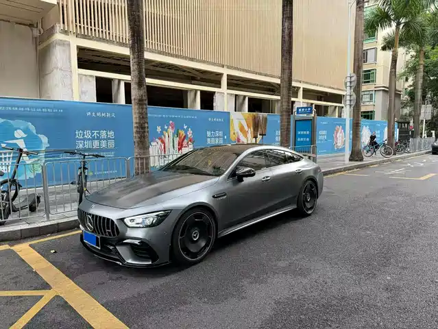 MERCEDES-BENZ AMG GT