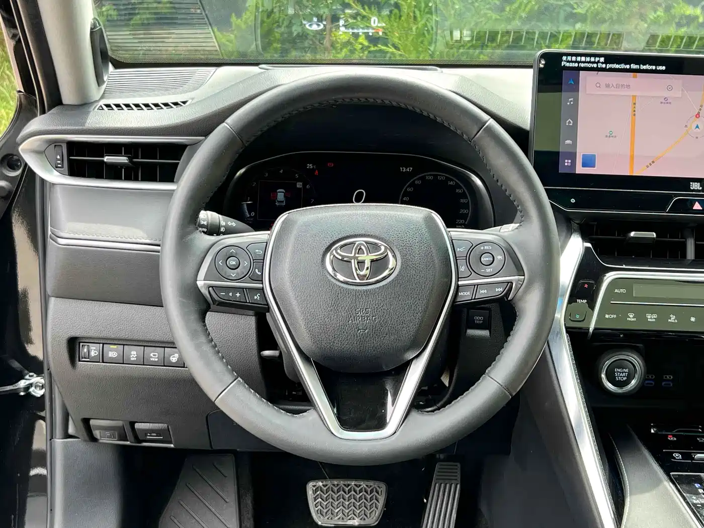 Toyota Venza 2022 2.0L CVT AWD Ultimate Edition фото 15