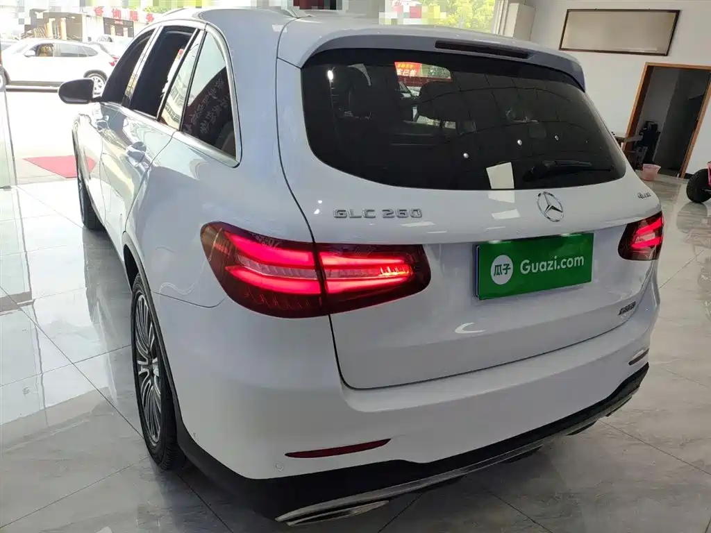 Mercedes-Benz GLC 2017 GLC 260 4MATIC Dynamic фото 23