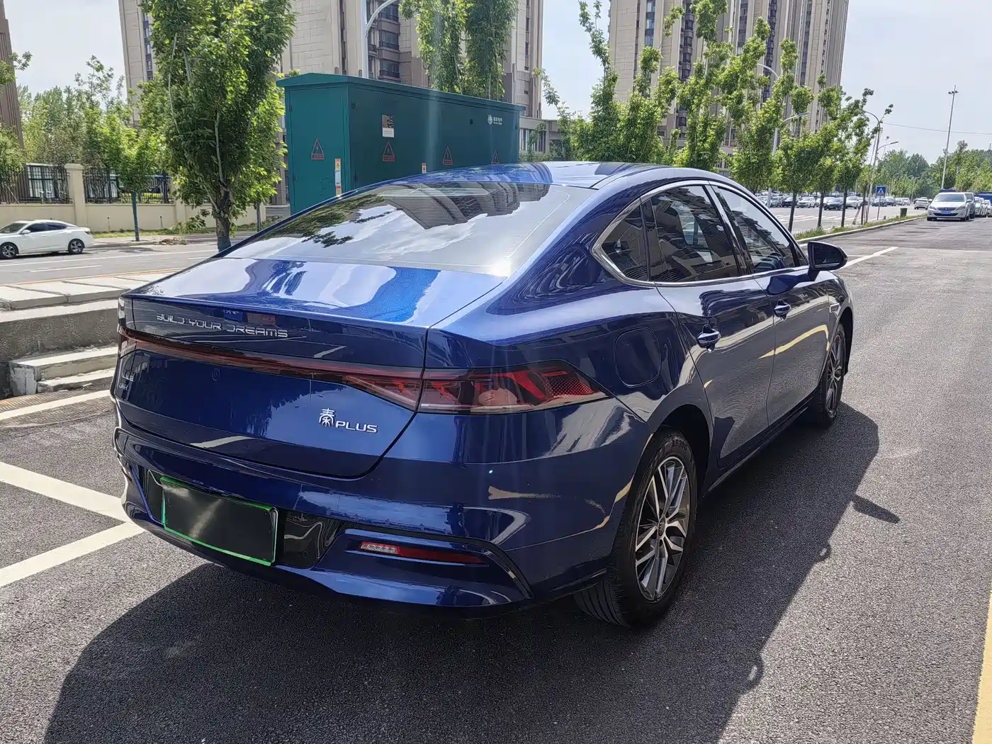 BYD Qin PLUS 2021 DM-i 120KM Flagship фото 17