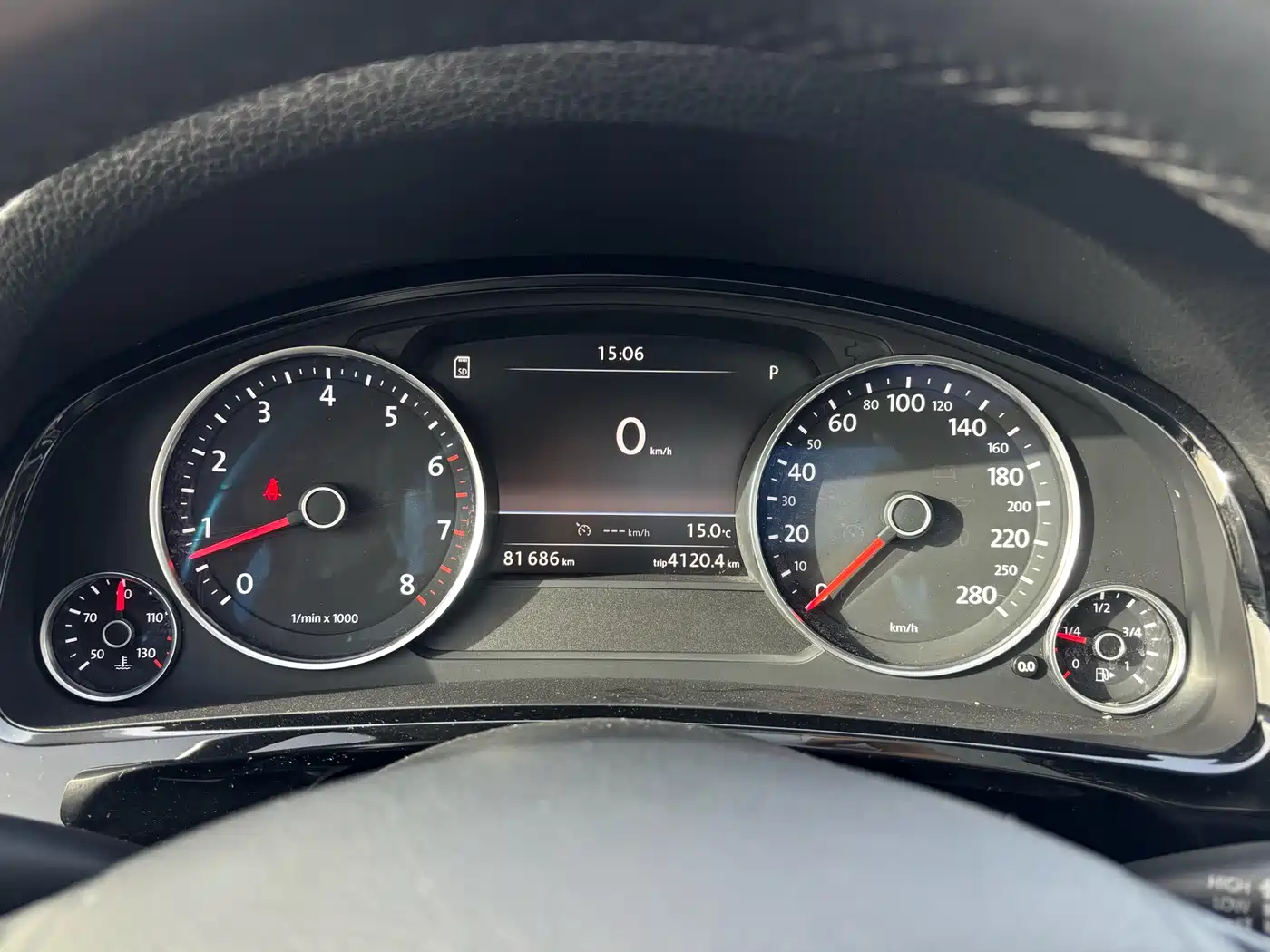 Volkswagen Touareg 2016 3.0TSI High Configuration фото 18