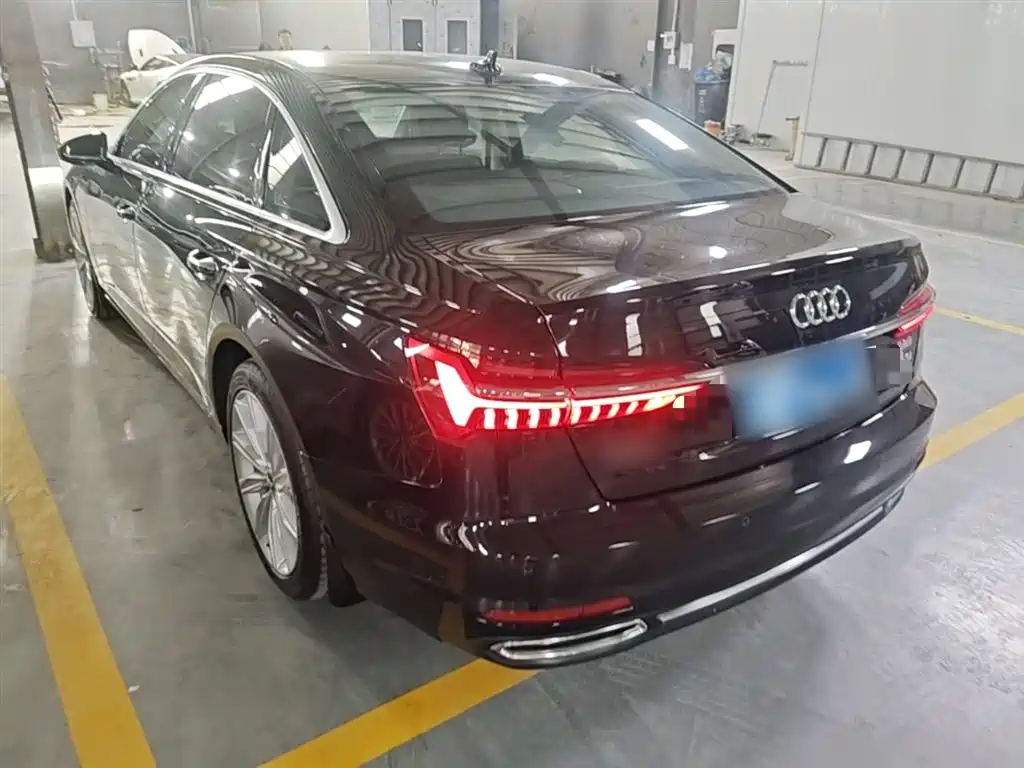 Audi A6L 2019 45 TFSI quattro Premium Elegance фото 5
