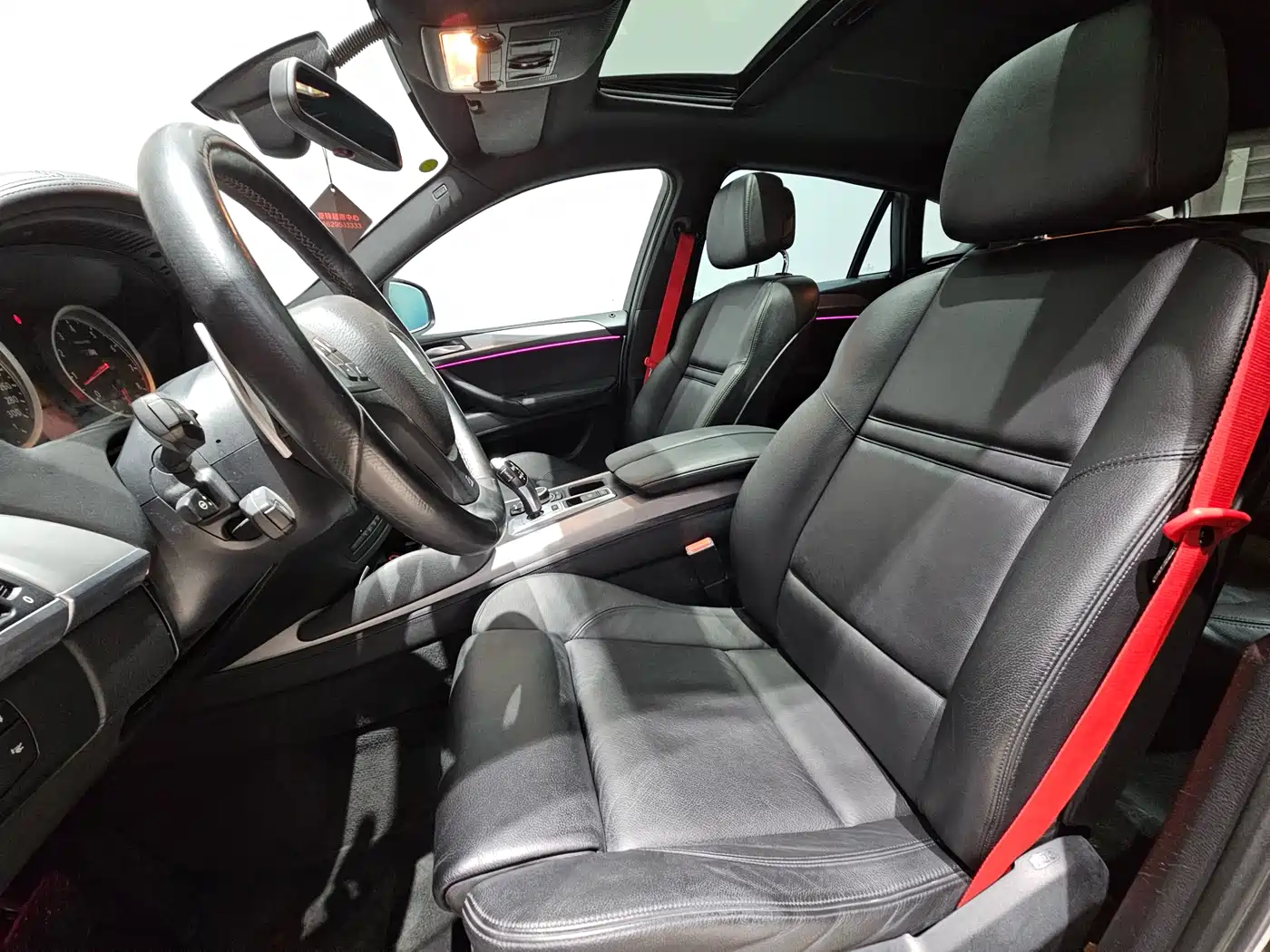 BMW X6 M 2010 X6 M фото 14