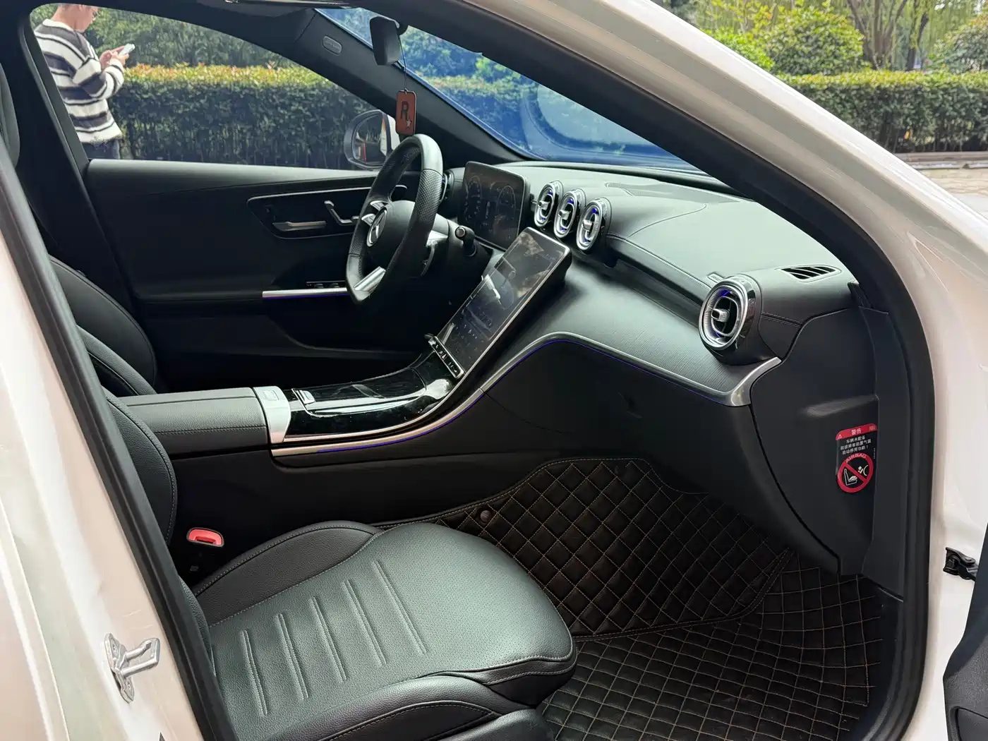 Mercedes-Benz C-Class 2025 C 260 L Sport Edition фото 7