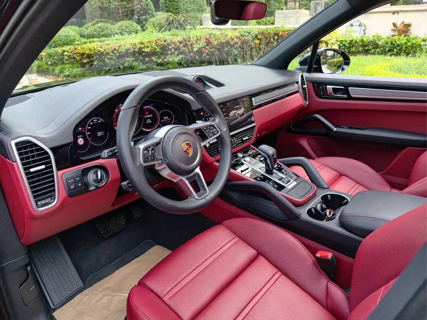 Porsche Cayenne 2022 Cayenne 3.0T Platinum Edition фото 9