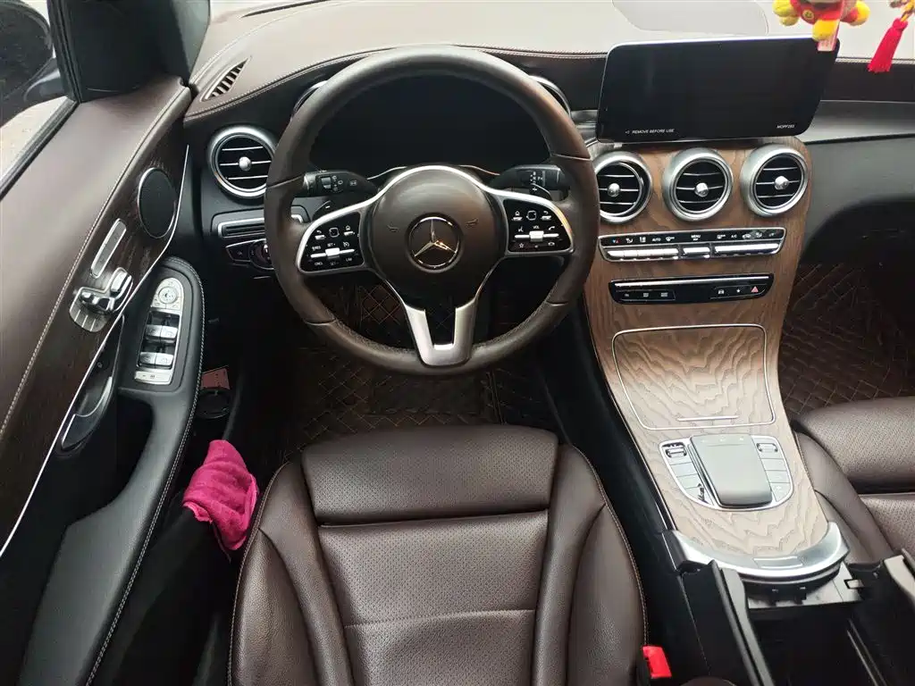 Mercedes-Benz GLC 2022 Facelift II GLC 260 L 4MATIC Luxury фото 6