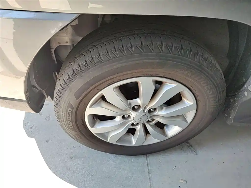 Kia Sportage 2013 2.0L Automatic 2WD GL фото 23