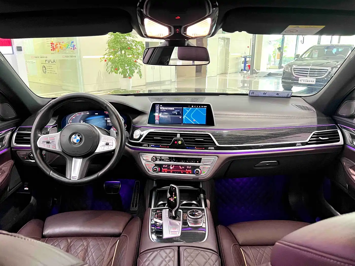 BMW 7 Series 2021 Model 740Li Leading M Sport Package фото 8