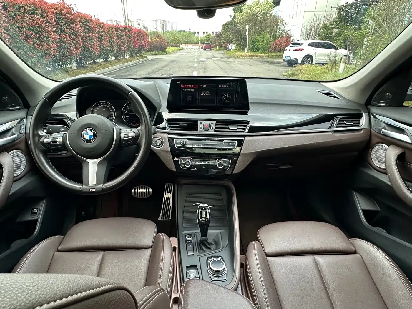 BMW X1 2020 sDrive25Li Leading Model фото 13