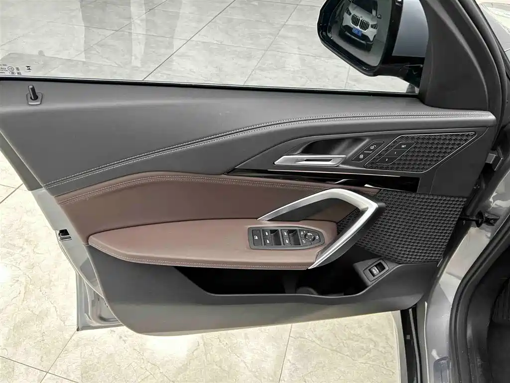 BMW X1 2023 sDrive20Li X Design Package фото 10