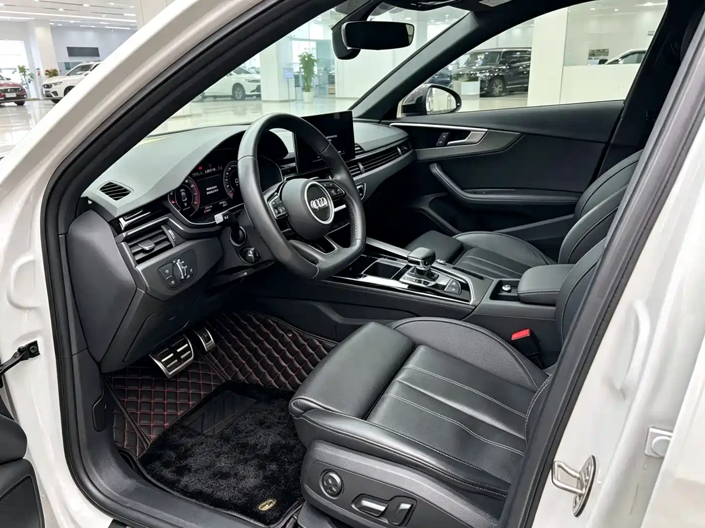 Audi A4L 2023 40 TFSI Luxury Sport фото 7