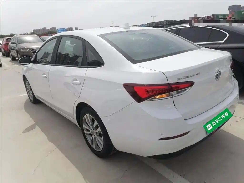 Buick Excelle 2019 18T Auto Connected Elite China VI фото 5