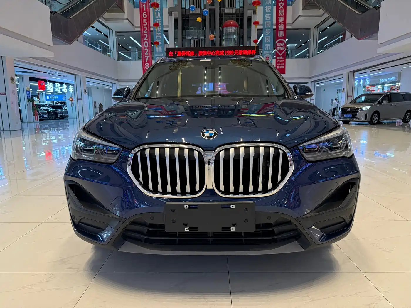 BMW X1 2022 sDrive25Li Leading фото 2