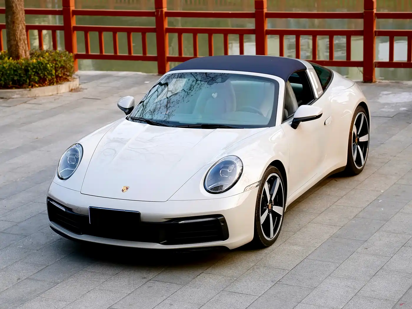 Porsche 911 2023 Targa 4 3.0T