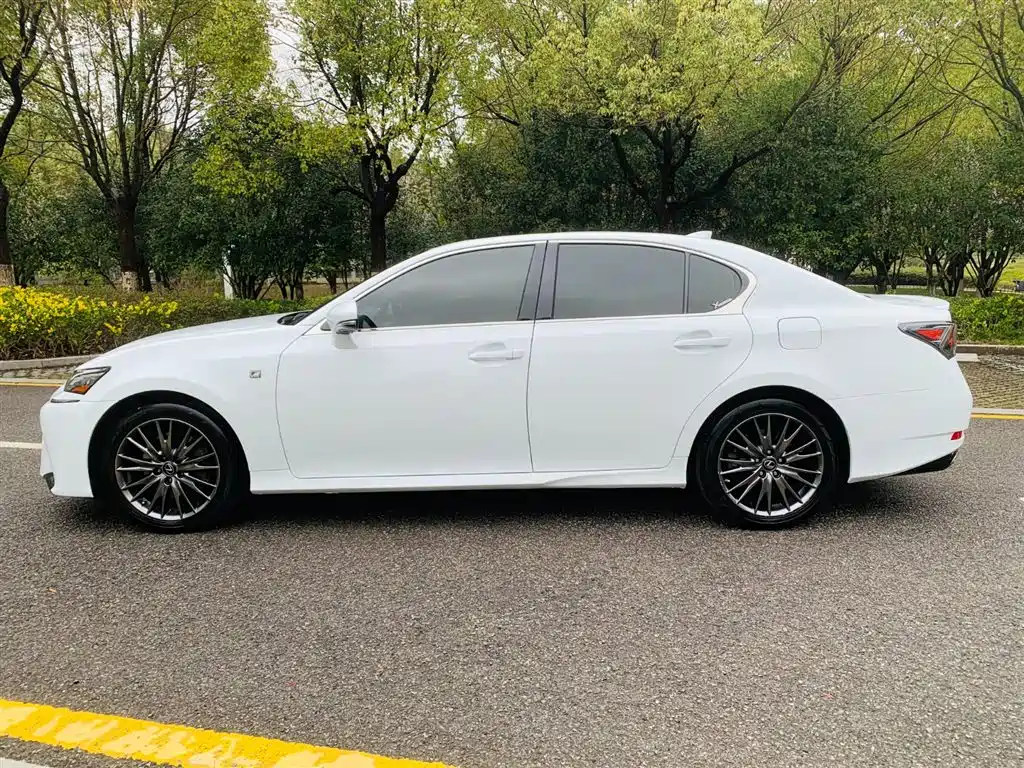 Lexus GS 2017 300 F SPORT фото 6