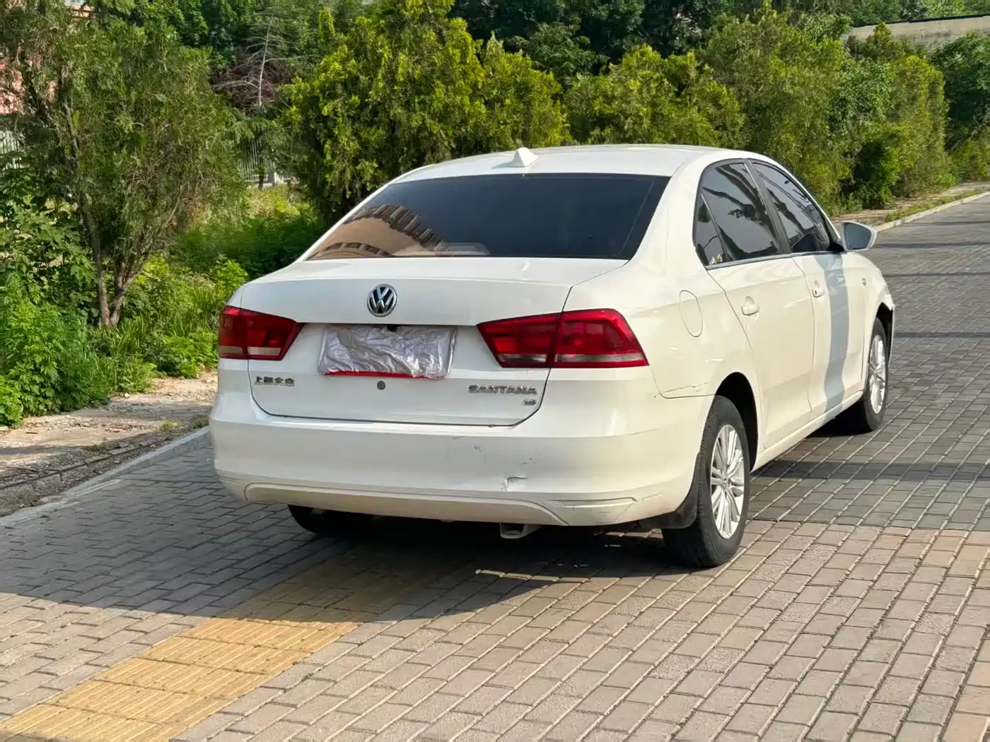 Volkswagen Santana 2015 1.6L Automatic Trend Edition фото 6