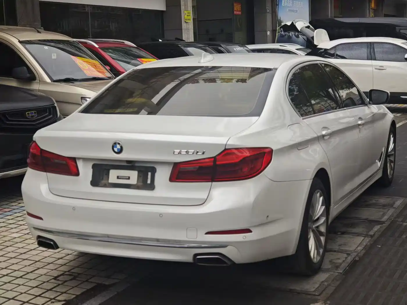 BMW 5 Series 2020 525Li Luxury Package фото 5