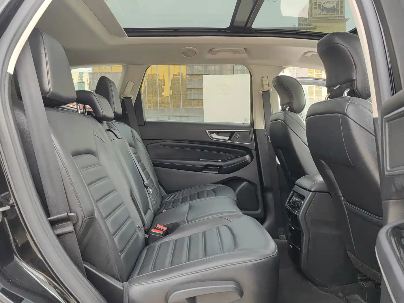 Ford Edge 2017 2016 EcoBoost 245 2WD Luxury 7-Seater