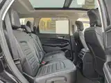 Фото 11 - Ford Edge