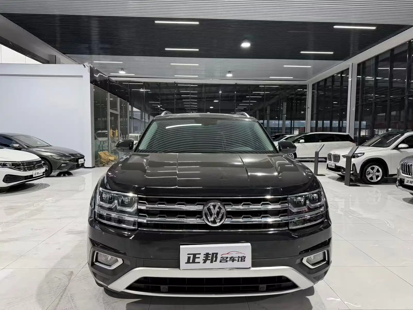 Фото 2 - Volkswagen Teramont