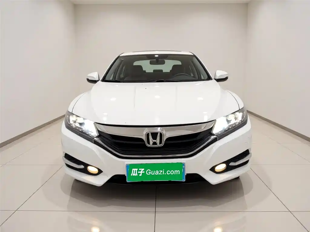 Honda Spirior 2015 2015 2.0L Premium Edition