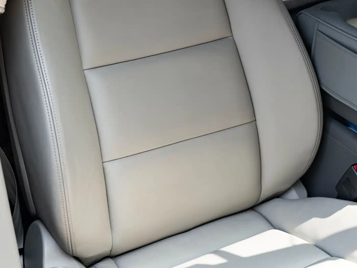 Фото 13 - Audi A6L