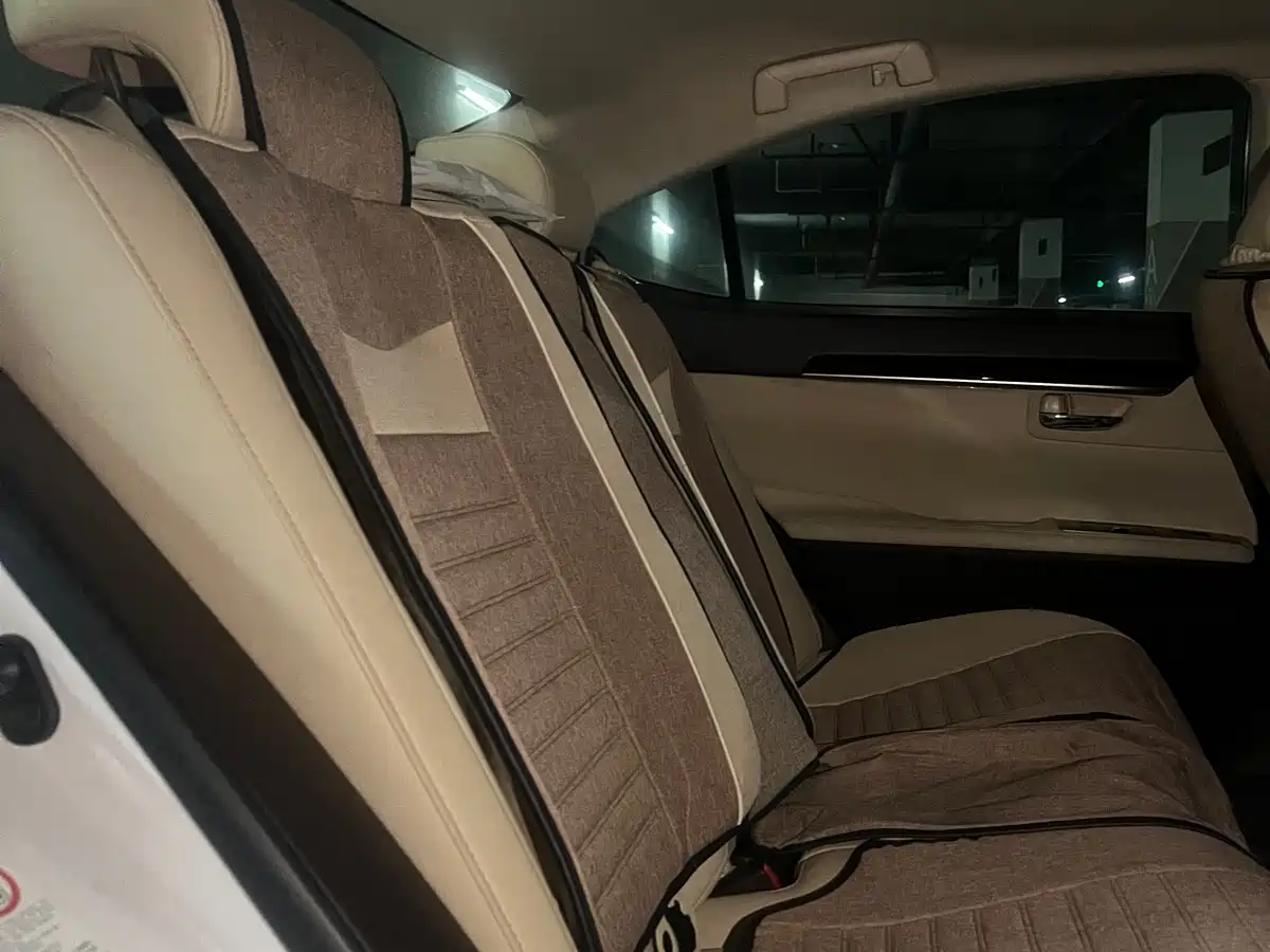 Lexus ES 2015 200 Comfort Edition фото 10