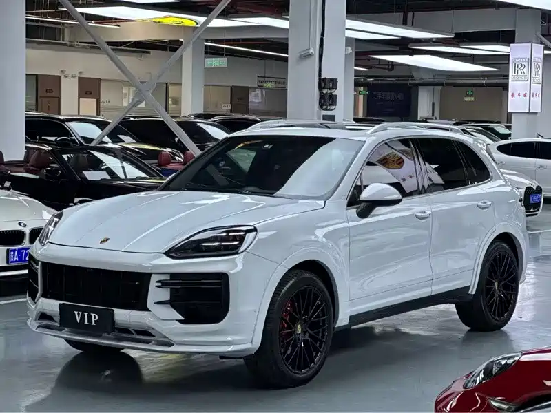 Porsche Cayenne 2014 Cayenne Platinum Edition 3.0T
