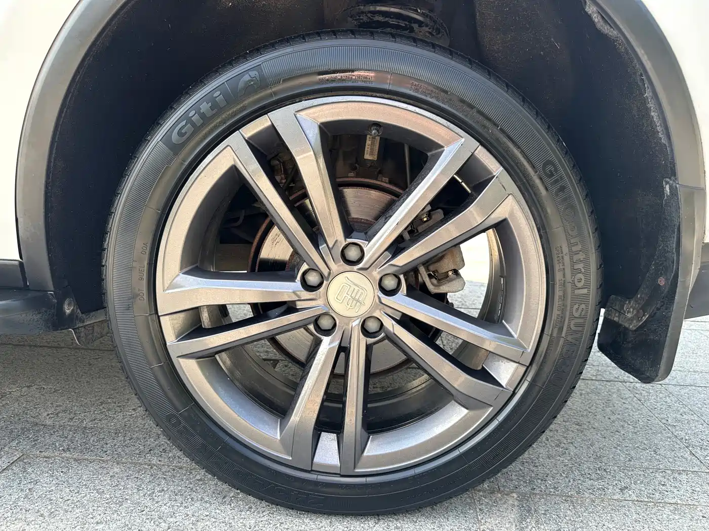 BYD Tang 2021 2021 2.0T Automatic Flagship