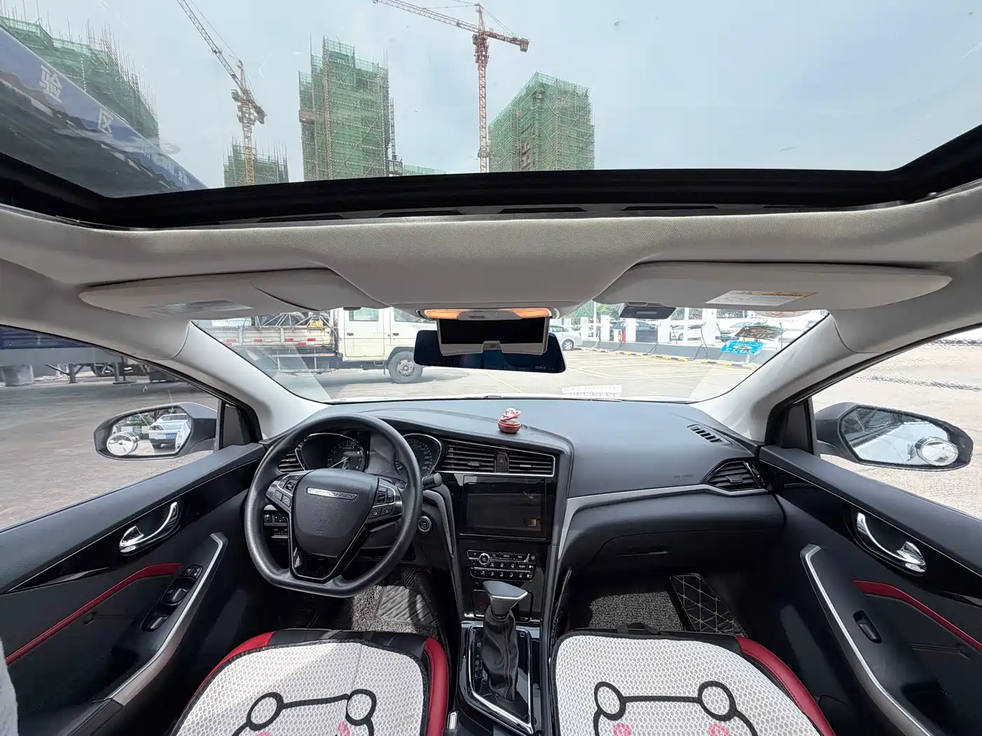 Venucia D60 2018 2018 1.6L CVT Smart Elite Edition